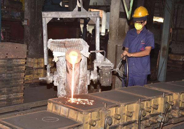 Metal Pouring